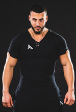 Заредете изображение във визуализатора на галерията – Alpha Gorilla T-shirt - Black